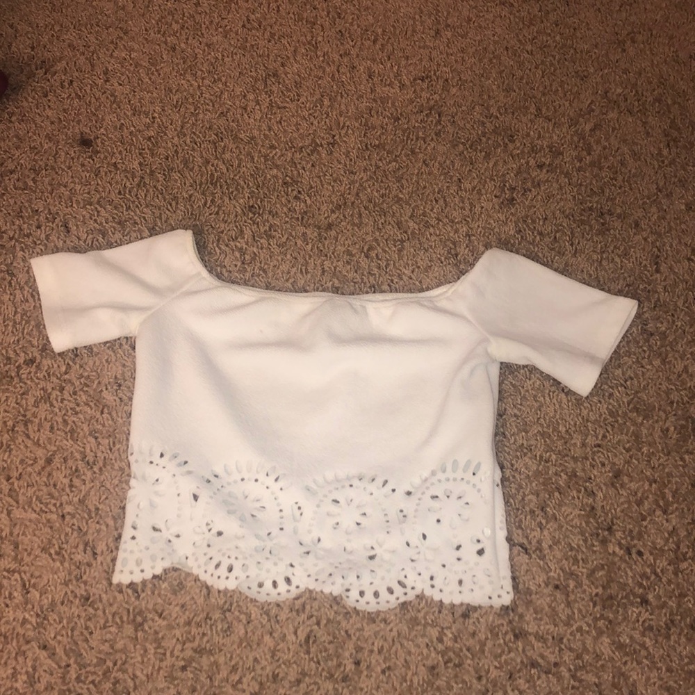 White crop top